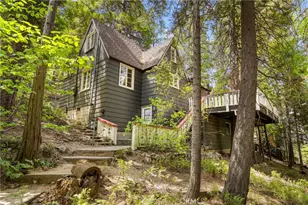 320 Flower Dr, Lake Arrowhead, CA 92352 - Photo 1