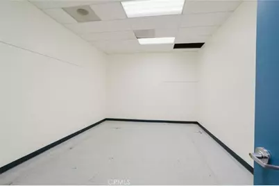 10025 Blooomfield Street, Los Angeles, CA 90720 - Photo 37