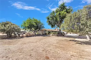 7617 Braceo, Oak Hills, CA 92344 - Photo 37