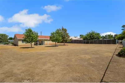 7678 Montrose, Hesperia, CA 92345 - Photo 31