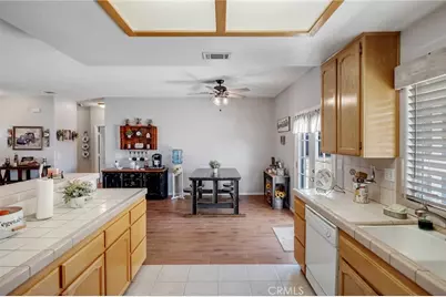7678 Montrose, Hesperia, CA 92345 - Photo 11