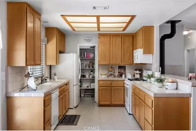 7678 Montrose, Hesperia, CA 92345 - Photo 9