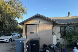 9063 Olive, Fontana, CA 92335 - Photo 17