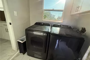 9063 Olive, Fontana, CA 92335 - Photo 9