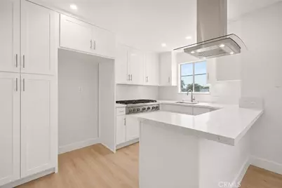 10365 Downey Avenue, Downey, CA 90241 - Photo 13