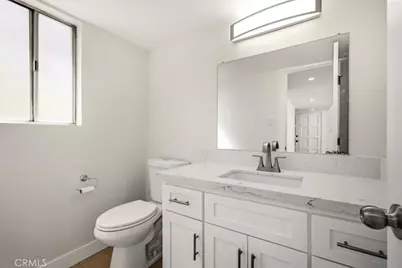 10365 Downey Avenue, Downey, CA 90241 - Photo 11