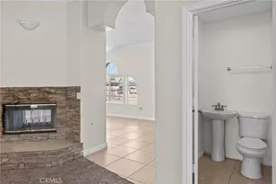 15921 Pine St, Hesperia, CA 92345 - Photo 17