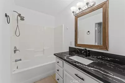 15921 Pine Street, Hesperia, CA 92345 - Photo 25