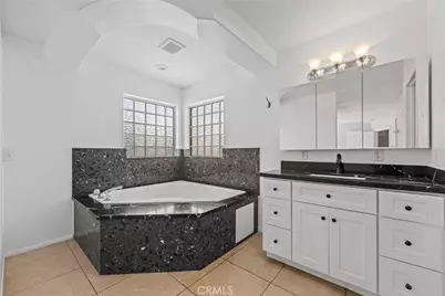 15921 Pine Street, Hesperia, CA 92345 - Photo 33