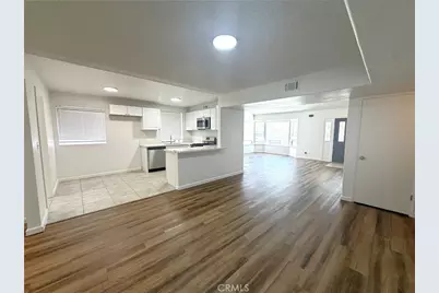 19631 Four Oaks Street, Canyon Country, CA 91351 - Photo 5