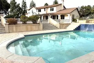 7535 Misty View Pl, Riverside, CA 92506 - Photo 11