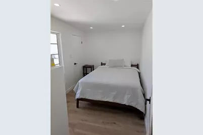 221 Avenida Ortega, Palm Springs, CA 92264 - Photo 9