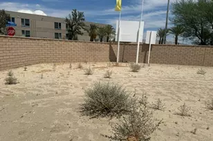 11700 Mountain Hawk Ln, Desert Hot Springs, CA 92240 - Photo 23