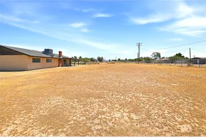15946 Ute Road, Apple Valley, CA 92307 - Photo 41