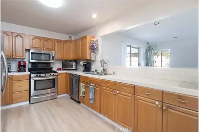 324 N Vincent Avenue, West Covina, CA 91790 - Photo 3