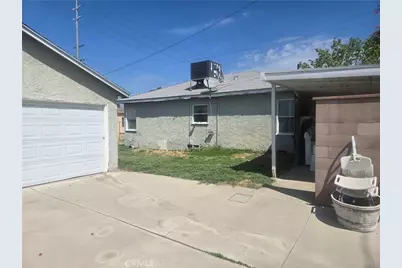 340 W Acacia, Colton, CA 92324 - Photo 3