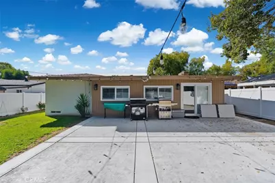 3025 N Alameda, San Bernardino, CA 92404 - Photo 29