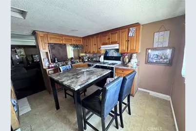 16860 Slover, Fontana, CA 92337 - Photo 11