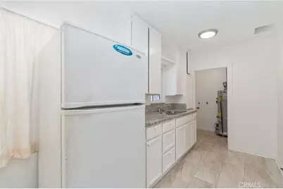 135 E 77th Street, Los Angeles, CA 90003 - Photo 13