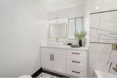 285 E McKinley Avenue, Pomona, CA 91767 - Photo 13