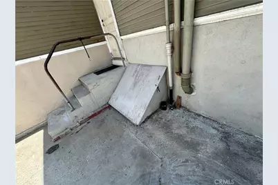 1497 W 27th, Los Angeles, CA 90007 - Photo 25