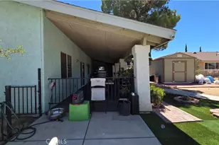 14262 La Mesa Rd, Victorville, CA 92392 - Photo 23
