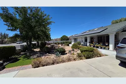 14262 La Mesa Rd, Victorville, CA 92392 - Photo 3