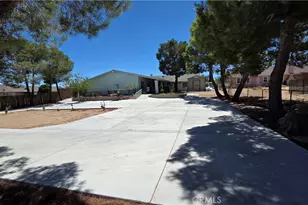 14262 La Mesa Rd, Victorville, CA 92392 - Photo 19