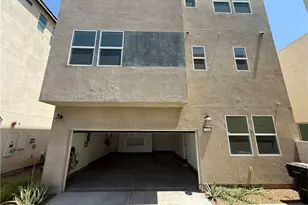 27418 Pioneer Ct, Valencia, CA 91381 - Photo 35