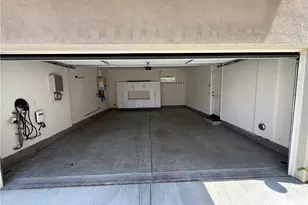 27418 Pioneer Ct, Valencia, CA 91381 - Photo 33