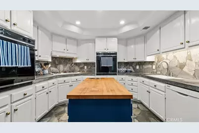 2184 Eiffel Circle, Upland, CA 91784 - Photo 17