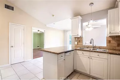 819 Plaza Serena, Ontario, CA 91764 - Photo 9