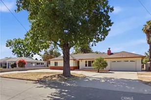 371 E Mariposa Dr, Rialto, CA 92376 - Photo 3