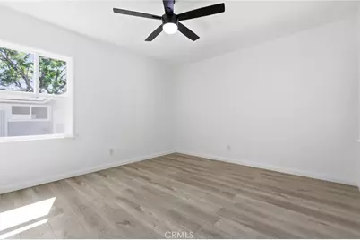 371 E Mariposa Drive, Rialto, CA 92376 - Photo 21