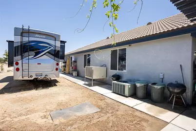 1220 Smoke Tree, Pinon Hills, CA 92372 - Photo 25