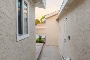 2108 Fashion, Long Beach, CA 90810 - Photo 27