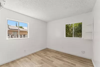237 W Van Koevering Street, Rialto, CA 92376 - Photo 15