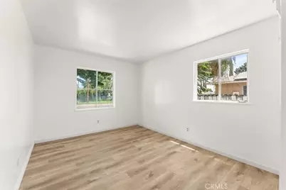 237 W Van Koevering Street, Rialto, CA 92376 - Photo 17