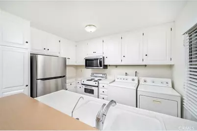 663 S Indian Hill Boulevard #C, Claremont, CA 91711 - Photo 15