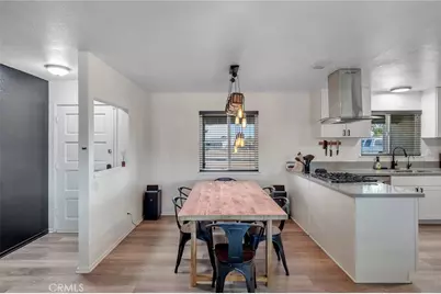 21011 Valencia, Apple Valley, CA 92308 - Photo 3