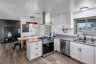21011 Valencia, Apple Valley, CA 92308 - Photo 5