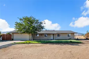 21011 Valencia, Apple Valley, CA 92308 - Photo 1