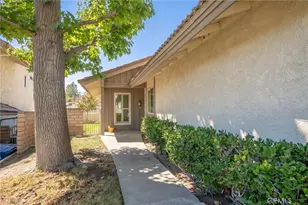 179 Oak Forest Cir, Glendora, CA 91741 - Photo 3