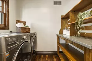 155 Malcolm Dr, Pasadena, CA 91105 - Photo 33