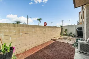 12010 226th, Hawaiian Gardens, CA 90716 - Photo 21