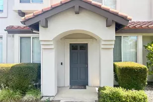 14 Via Entrada, Rancho Santa Margarita, CA 92688 - Photo 5