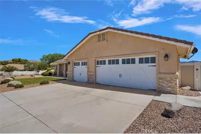 18155 Dunkirk Street, Hesperia, CA 92345 - Photo 11