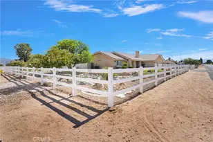 18155 Dunkirk St, Hesperia, CA 92345 - Photo 9