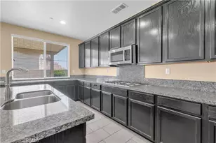 4043 Bristlecone Pine Ln, San Bernardino, CA 92407 - Photo 15