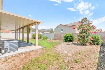 4043 Bristlecone Pine Lane, San Bernardino, CA 92407 - Photo 27